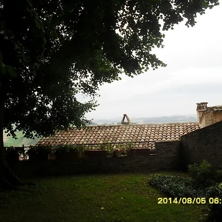 Bed & Breakfast B&B Il Vecchio Tiglio Residenza D'Epoca Montottone